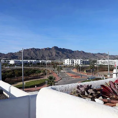Lorandalou Apartamento Con Azotea Y Piscina Comunitaria