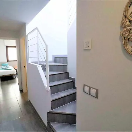 Apartment Lorandalou Apartamento Con Azotea Y Piscina Comunitaria