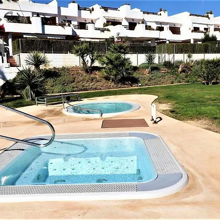 Apartment Lorandalou Apartamento Con Azotea Y Piscina Comunitaria *